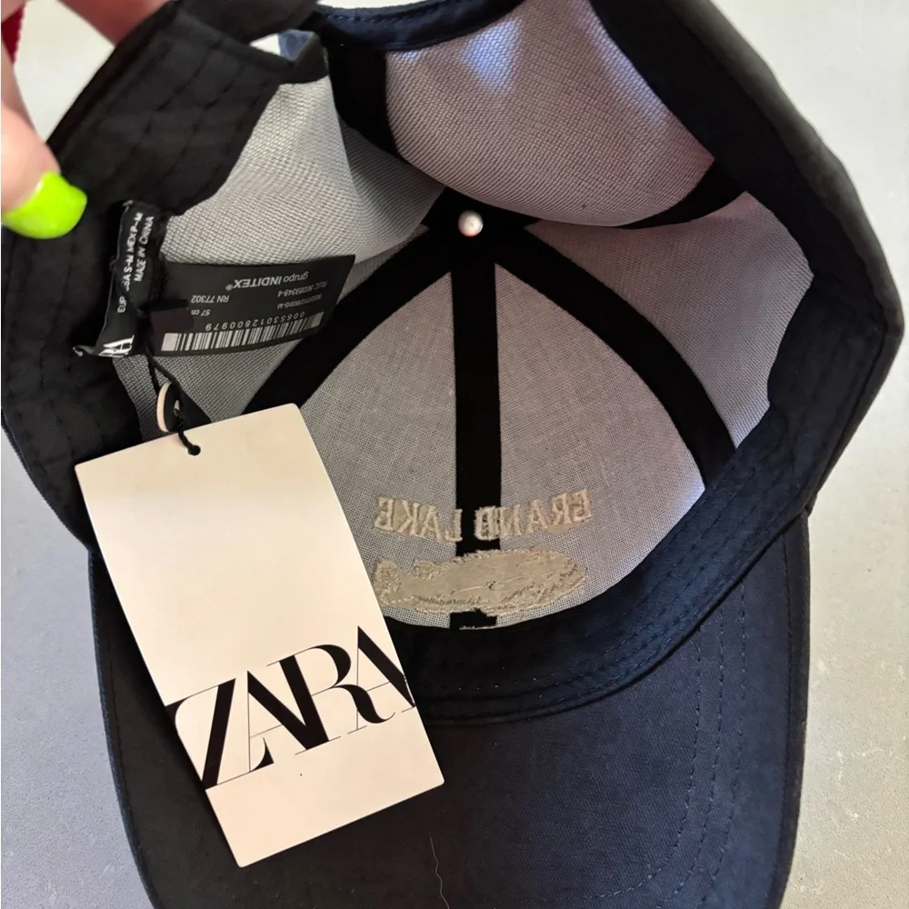 Zara Grand Lake hat